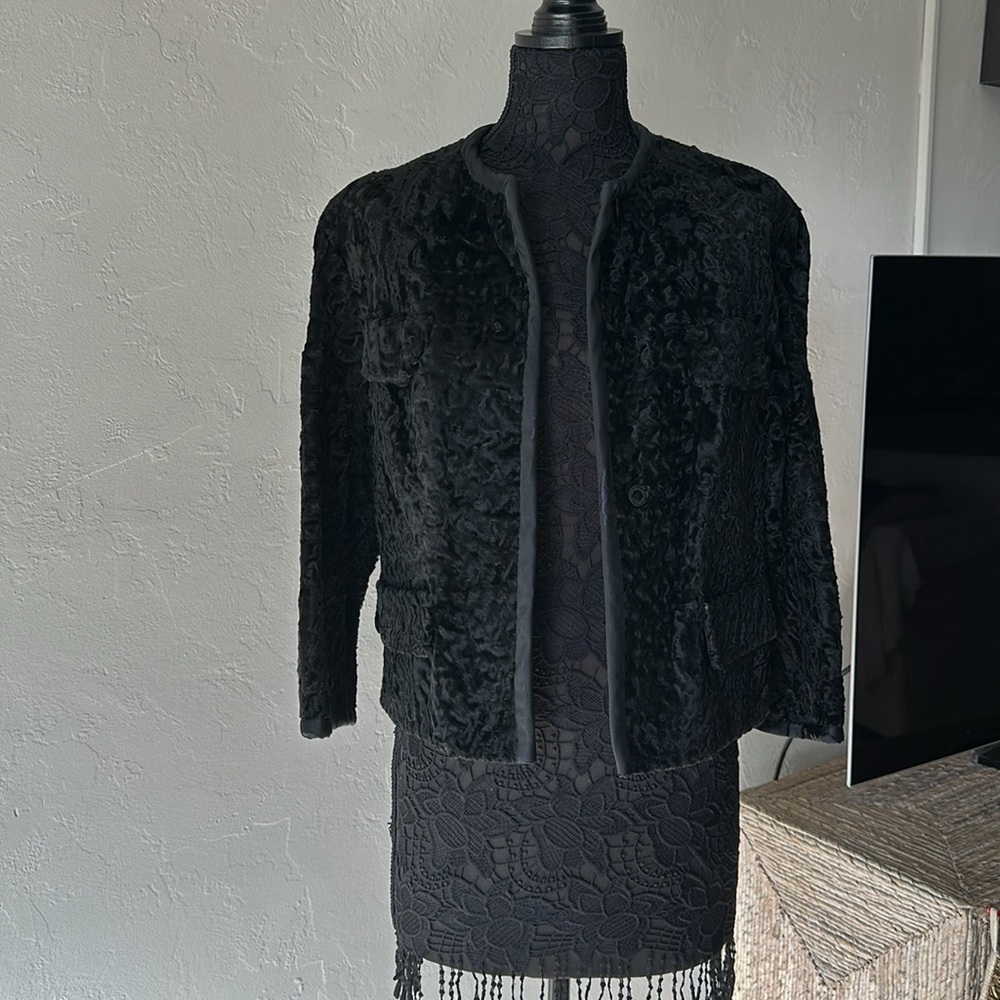 Vintage Persian lamb fur jacket. Size M-L
